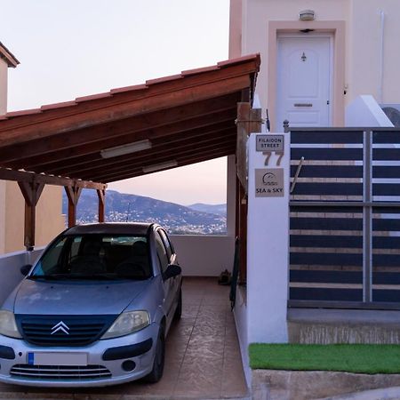 Sea & Sky By Valeria Near The Airport Apartment Porto Rafti Exterior photo