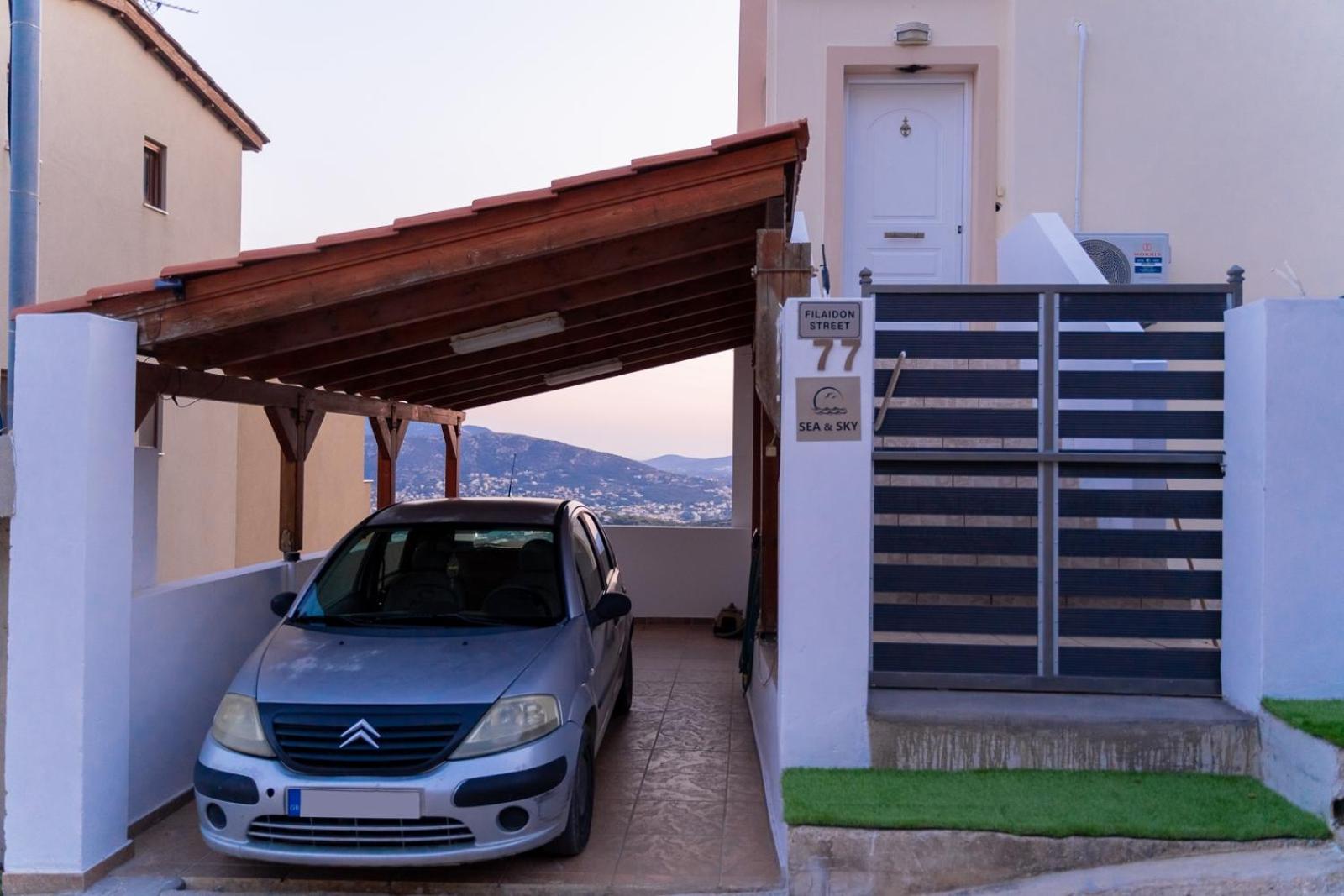 Sea & Sky By Valeria Near The Airport Apartment Porto Rafti Exterior photo